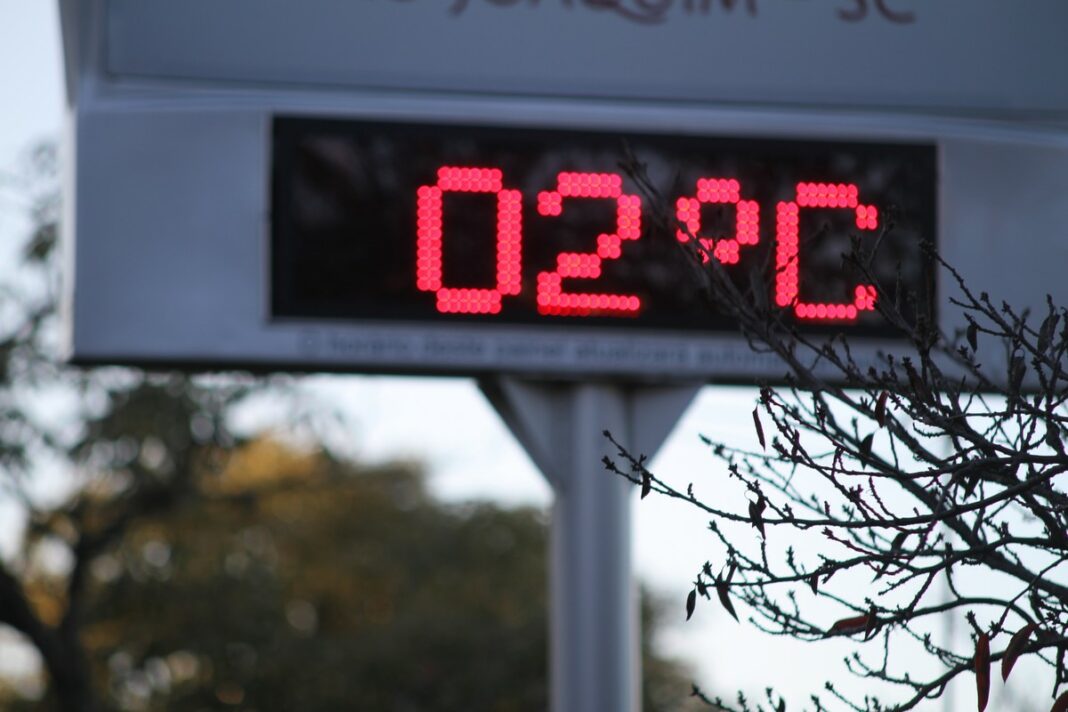 Geada e frio em São Joaquim, na serra catarinense. Temperaturas foram negativas na região. (18)