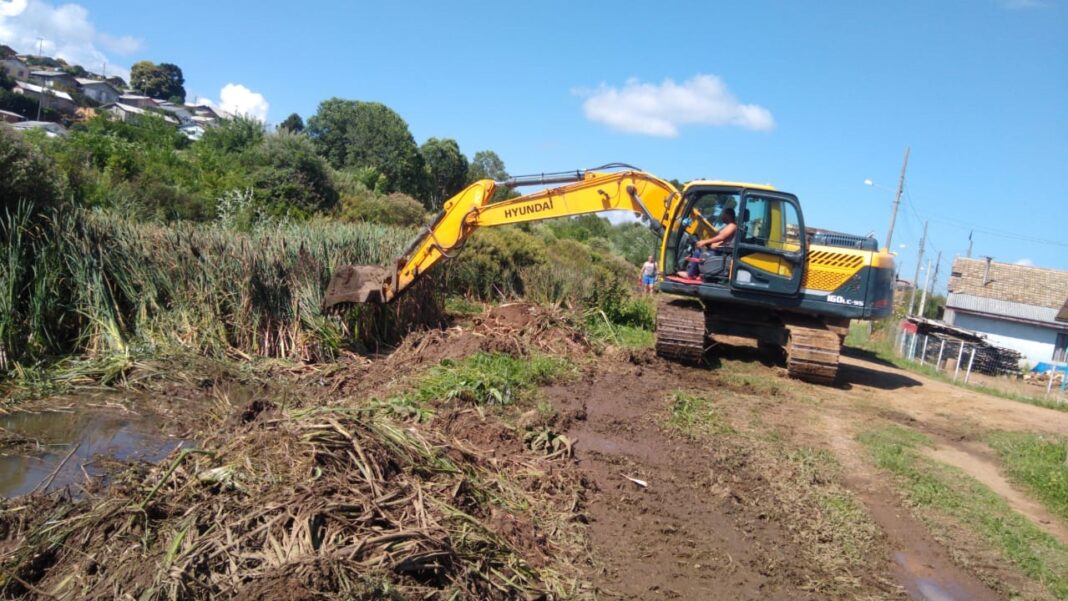 Desassoreamento Rio São Mateus (11)
