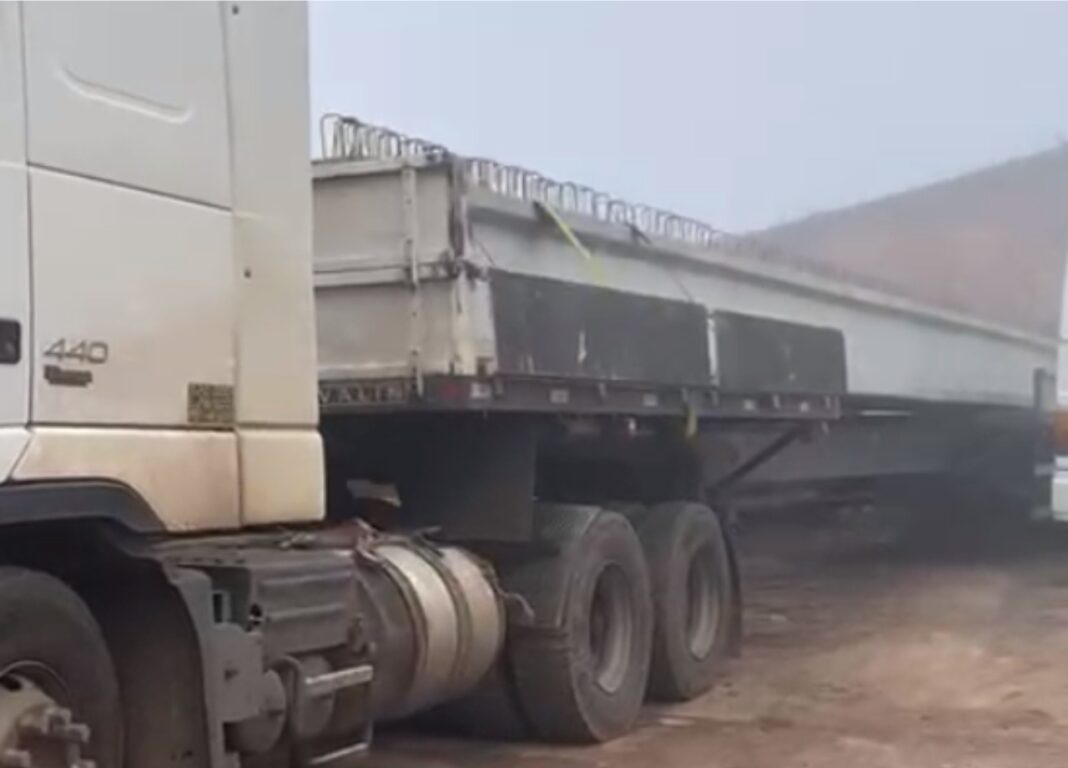 3393758