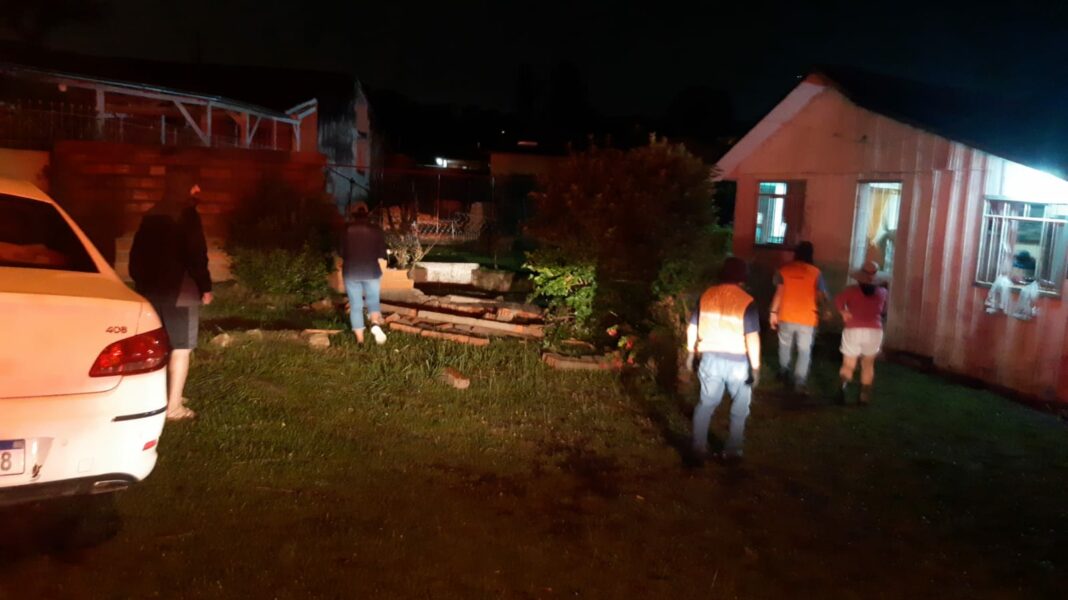 Defesa Civil Municipal contabiliza 13 bairros atingidos pelas chuvas intensas desta segunda-feira (17), em Lages