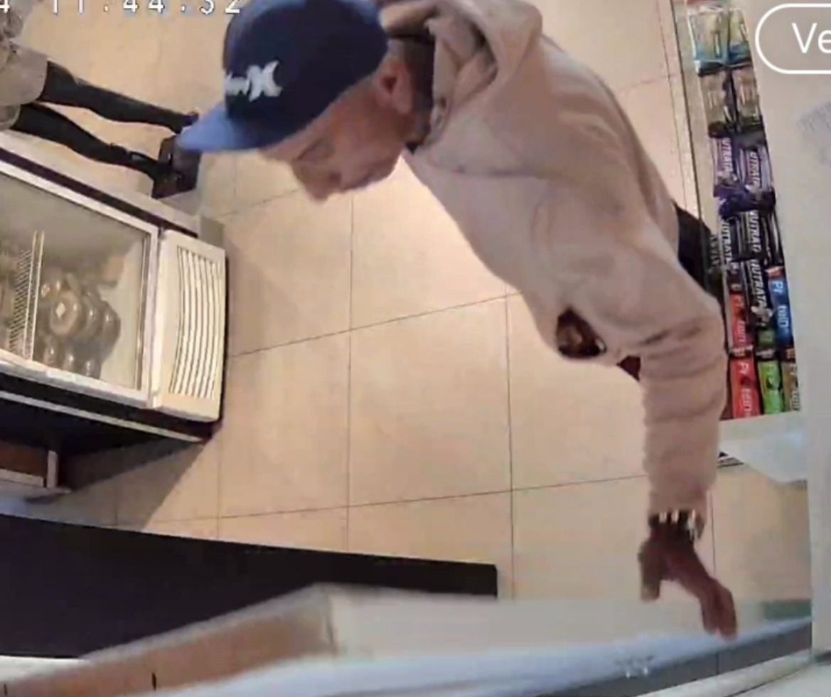 WhatsApp Image 2025-11-05 at 08.57.53