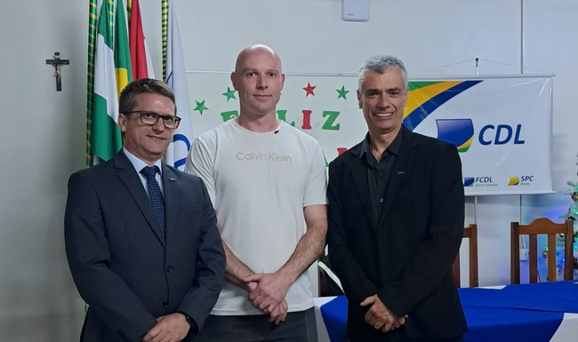 CDL de São Joaquim empossa nova diretoria em cerimônia marcada por reconhecimento e compromisso com o comércio local