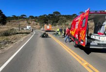 Motociclista de 72 anos fica ferido após colisão com carro na SC-110, em São Joaquim