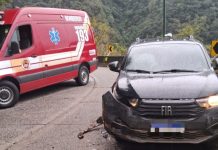 Motorista fica ferido após colisão frontal na Serra do Rio do Rastro