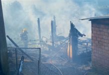 Incêndio destrói residência de madeira no bairro Vista Alegre, em Lages