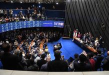 Senado aprova fim da escala 6×1 e redução da jornada de trabalho para 40 horas semanais