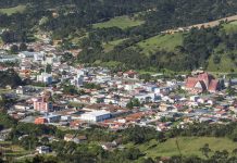 Polícia Militar cumpre dois mandados de prisão, apreende droga e arma de fogo em Urubici