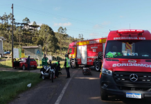 Motociclista fica ferido após colisão traseira com carro em São Joaquim